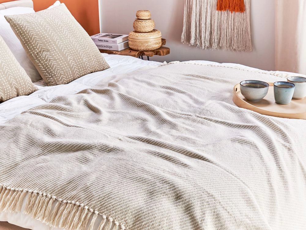 Coperta plaid beige in cotone con frange fatta a mano 125 x 150 cm soggiorno camera da letto divano