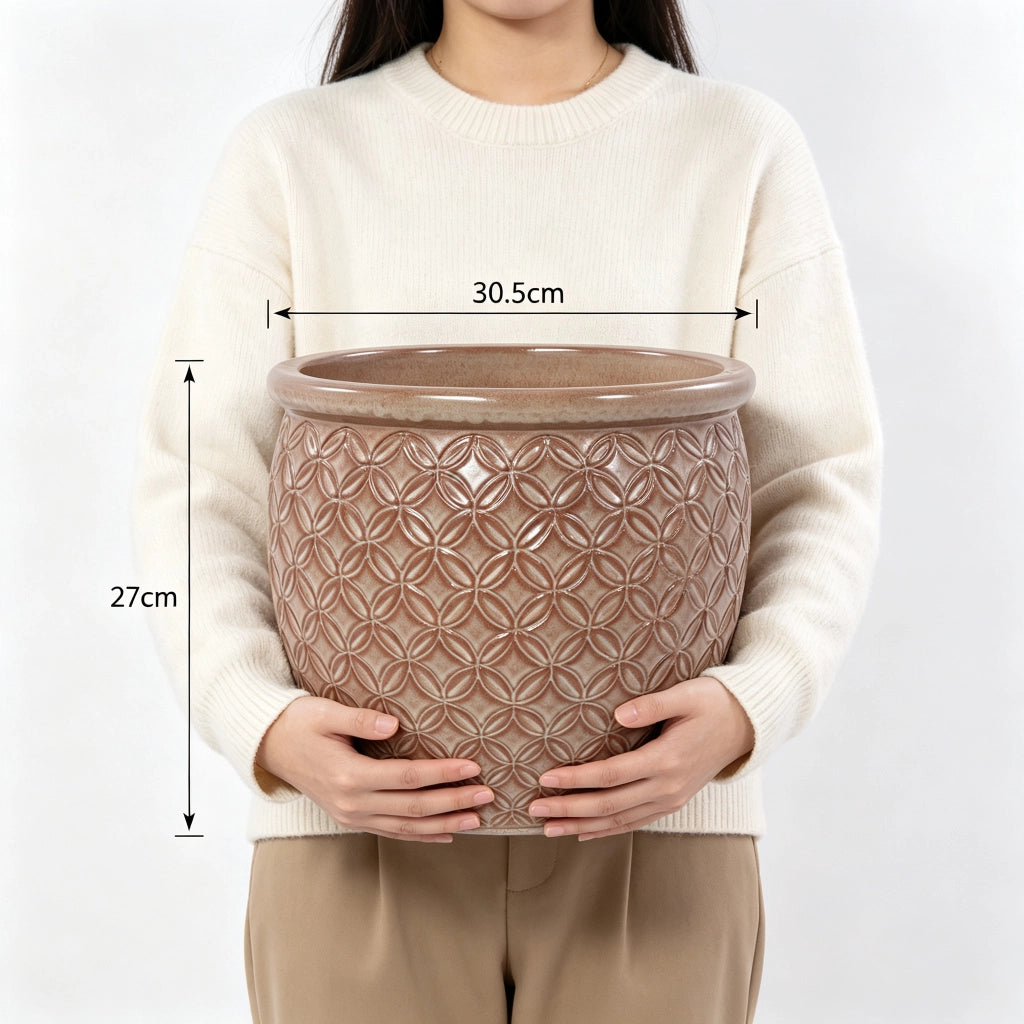 Vaso in ceramica artigianale Ø 30,5 cm, beige lucido, con rilievo decorativo e fori di drenaggio