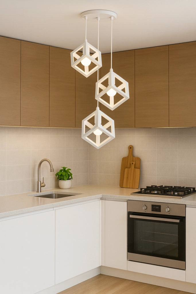 Lampadario a Sospensione Moderno 3 Luci – Struttura Geometrica a Cubo in Metallo Nero o Bianco – Portalampada E27 – Illuminazione Design per Cucina, Sala da Pranzo, Soggiorno Color: Bianco