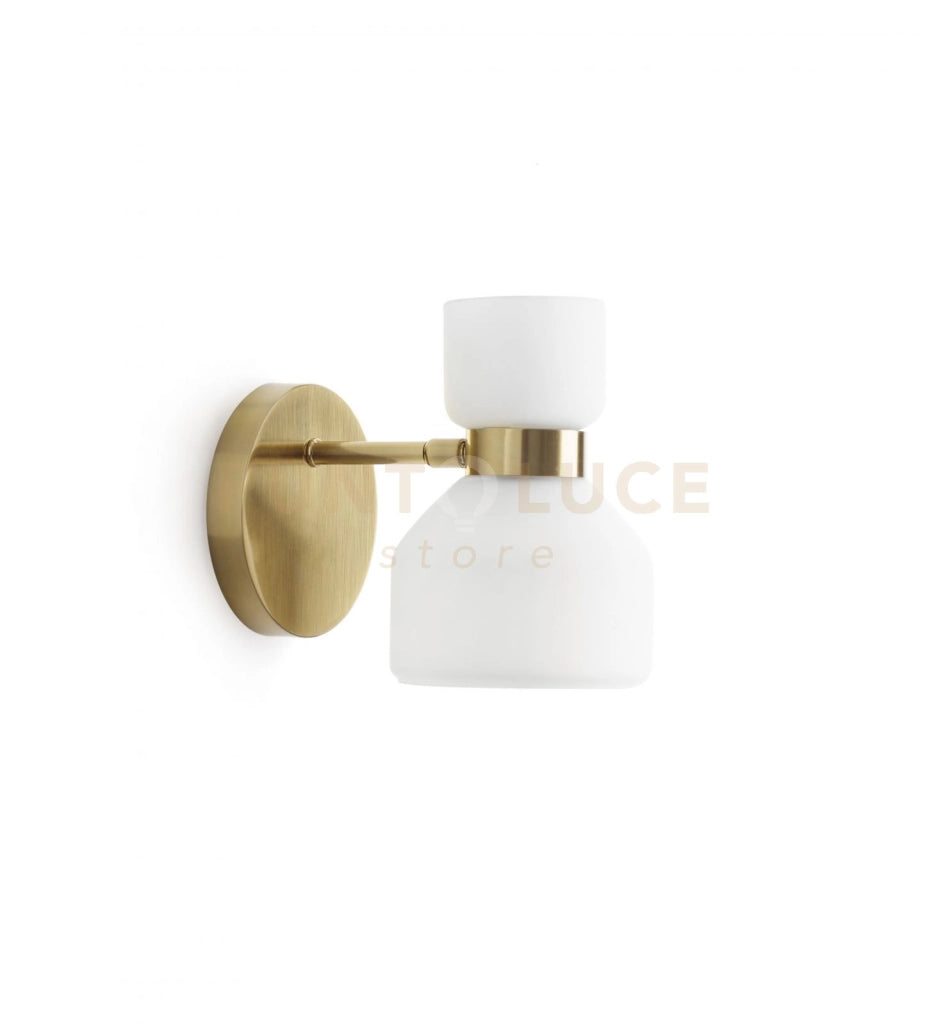 FIFTY APPLIQUE DA PARETE ORIENTABILE OTTONE E VETRO BIANCO OPALE ATTCCO E14