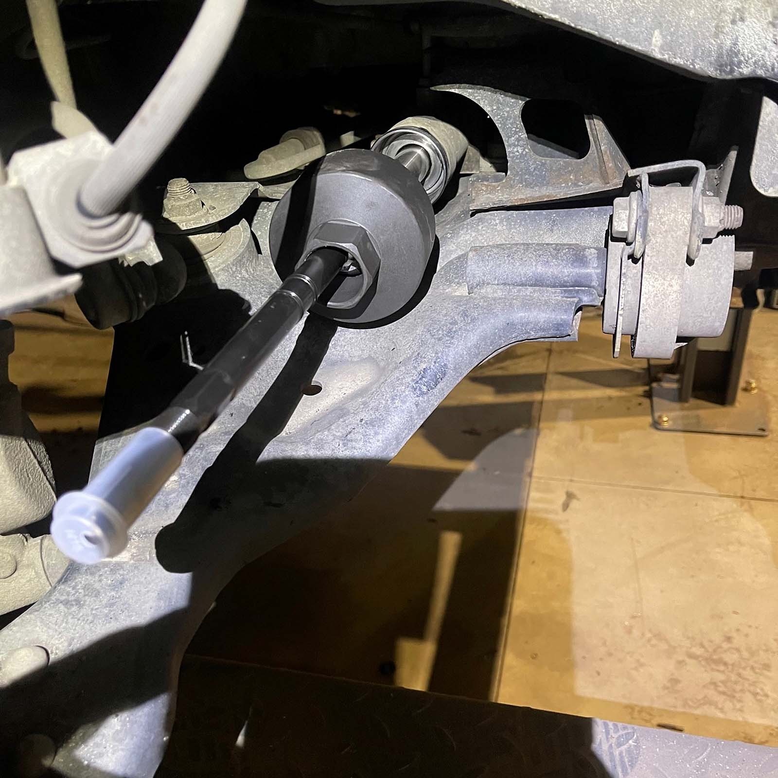 Set di strumenti per rimozione e sostituzione biellette tiranti 3 misure diverse