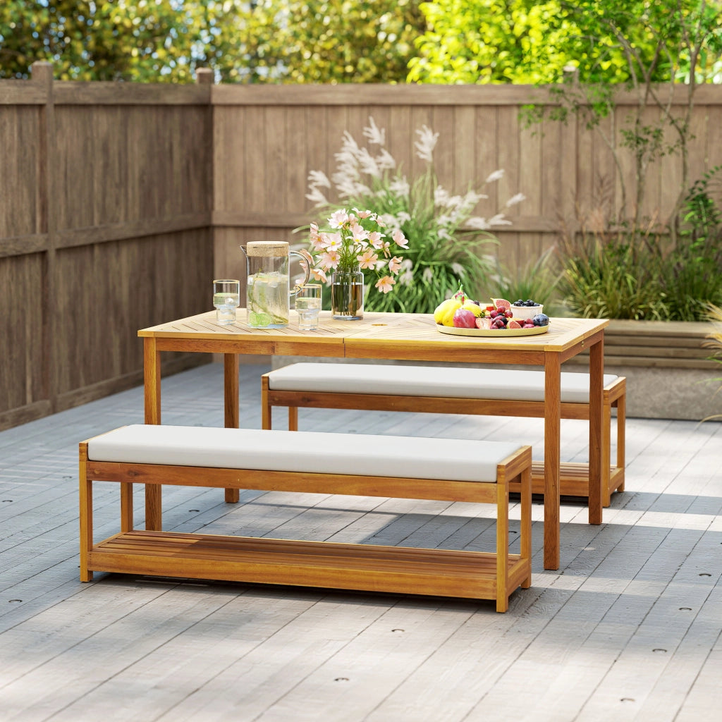 Set da giardino a 3 pezzi: tavolo da pranzo (foro per ombrello) + 2 panche; 150x85x75 cm; teak