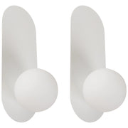 Set di 2 lampade da parete ovali con paralumi a globo in vetro bianco stile retrò