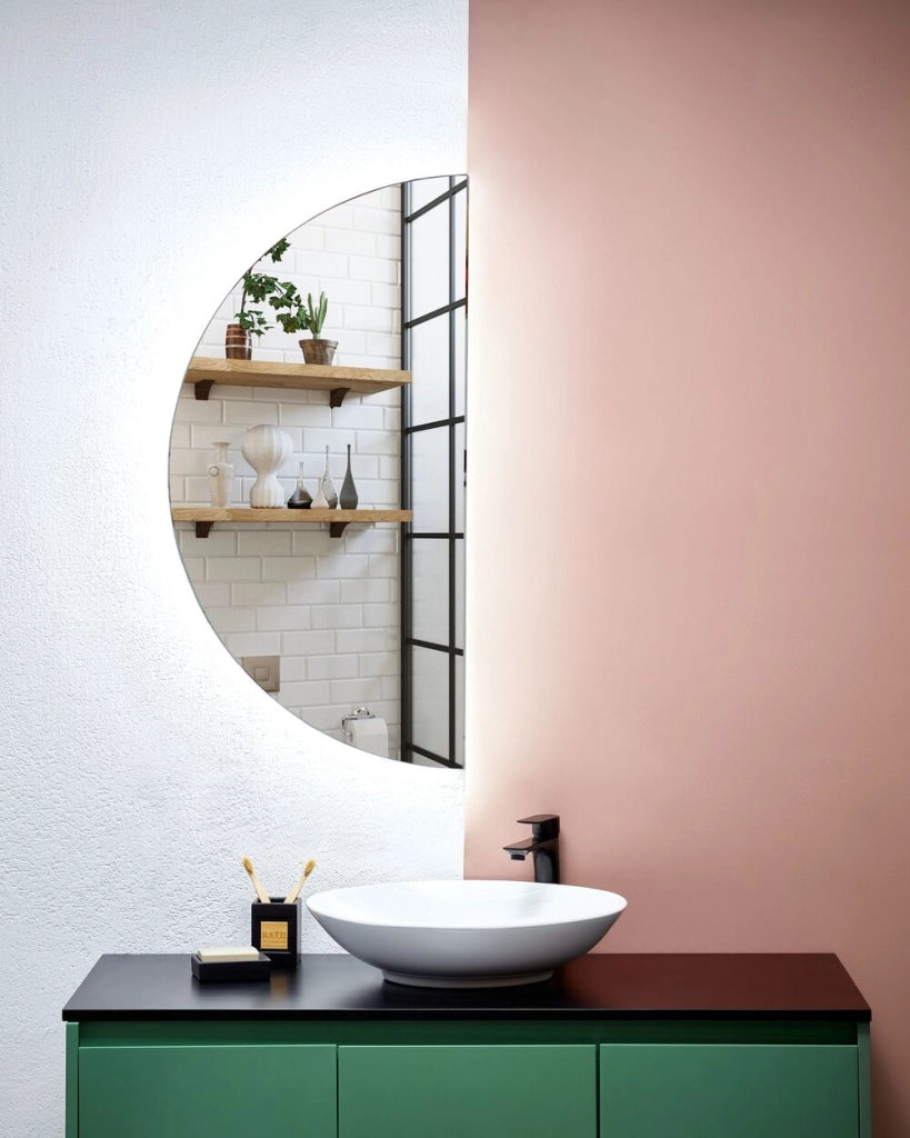 Specchio LED sospeso 50 x 100 cm semicircolare moderno contemporaneo per il bagno Vanity montato a parete per il trucco in camera da letto