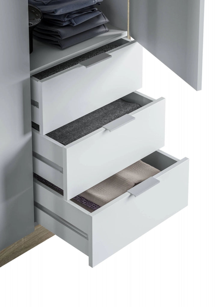 Guardaroba Apaches, Armadio per camera da letto a 3 ante e 3 cassetti, Mobile con barra appendiabiti e 3 ripiani cm 121x80h180, Bianco e Rovere