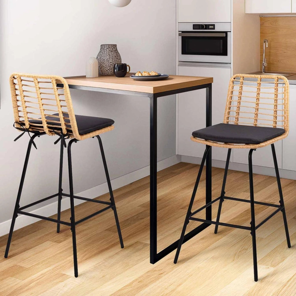 Set di 2 sgabelli da bar SUMMER in rattan con gambe in metallo nero
