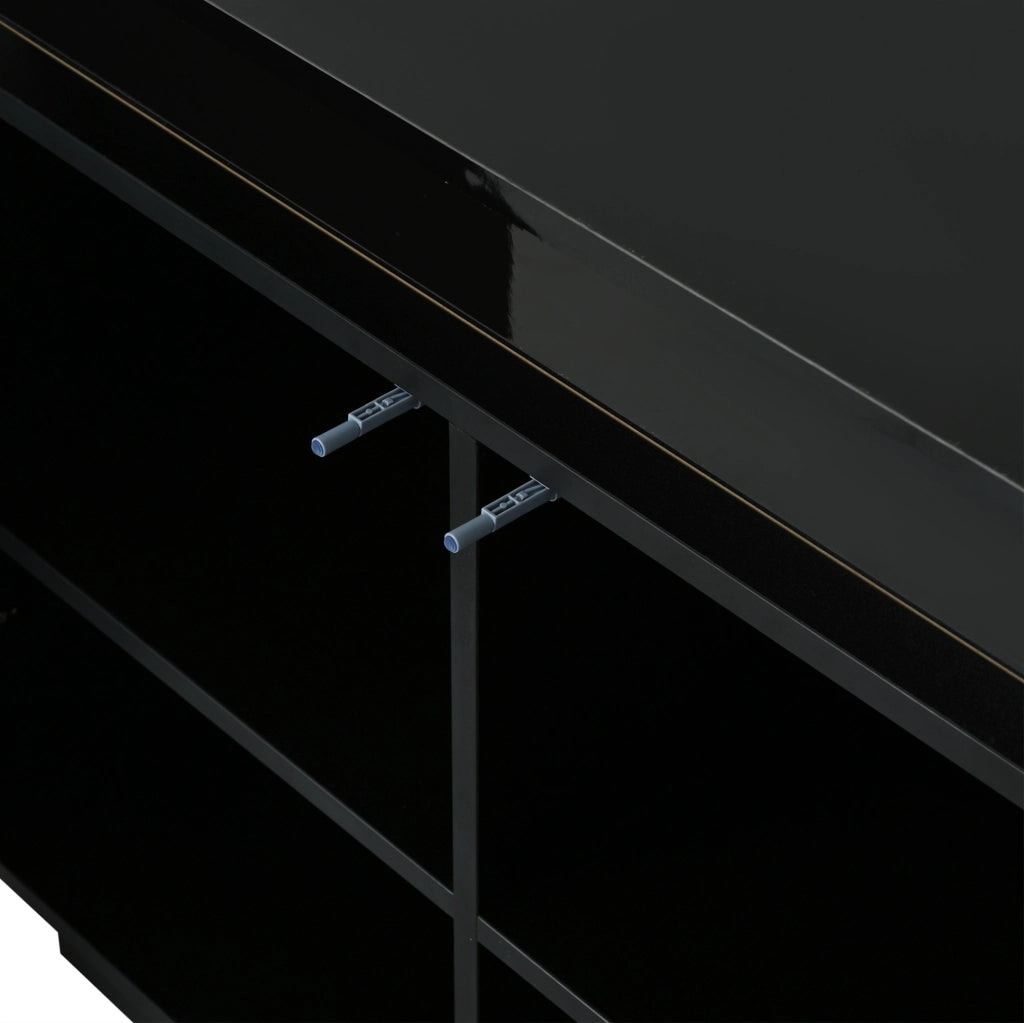 Credenza moderna laccata con illuminazione RGB e 3 cassetti