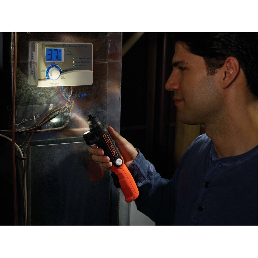 Svitavvita a Batteria Black+Decker BDCSFL20C 3,6V con Torcia LED Integrata