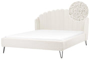 Letto matrimoniale con rete in tessuto bouclè bianco sporco 180 x 200 cm gambe in metallo testata retro capitonné