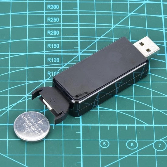 Caricatore per batterie alcaline USB - Opladen per LIR2016 LIR2025 LIR2032 ML2016 ML2025 ML2032