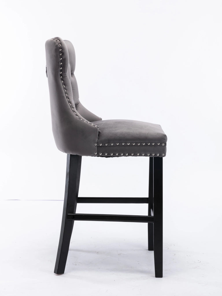 Set di 2 Sgabelli da Bar con Schienale Alto e Piedini Regolabili; Borchie Decorative; Velluto; Grigio