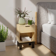 Comodino in rovere con cassetto e vano aperto