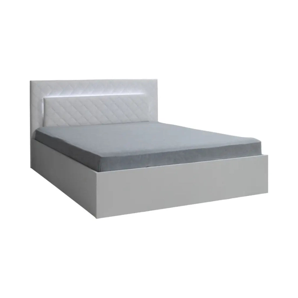 Camera completa PANAREA con letto contenitore 180 x 200 cm, armadio LED, cassettiera e comodini – Bianco lucido finitura cromo