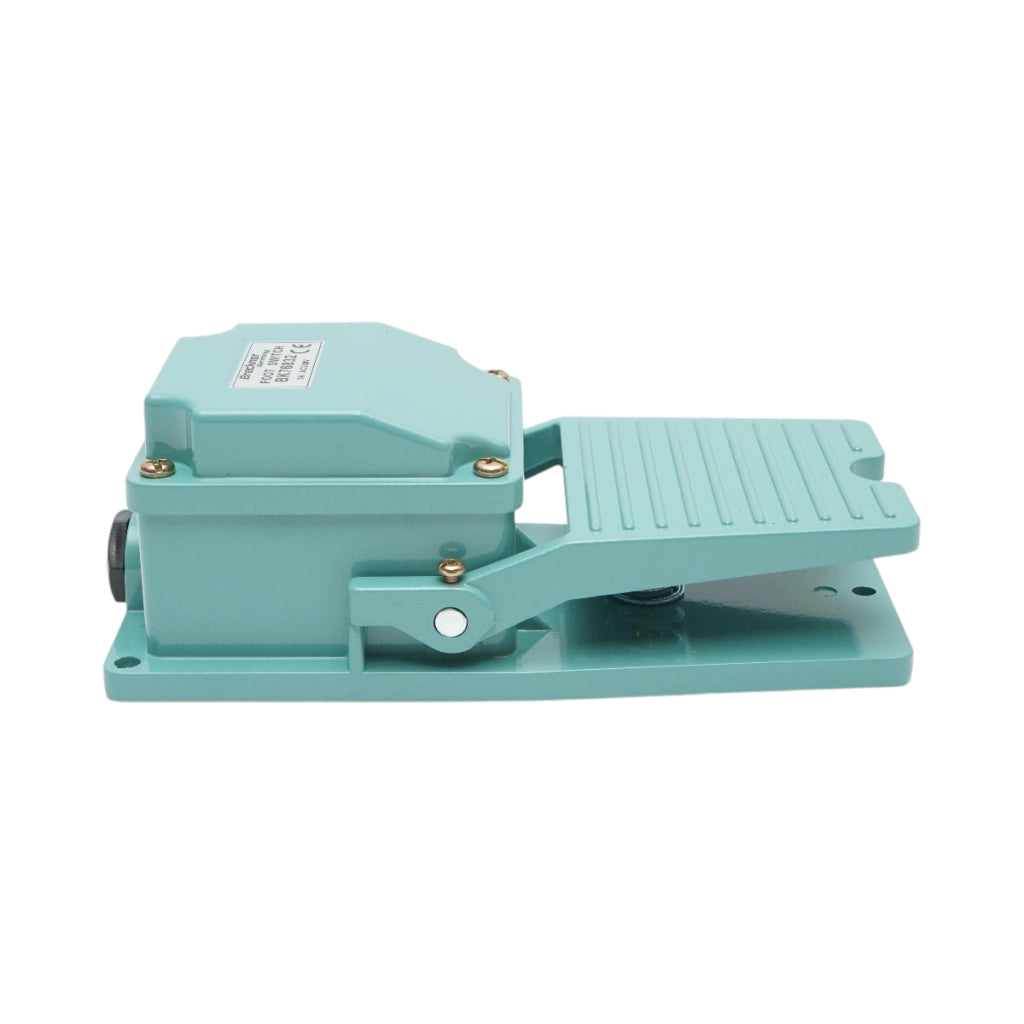 Pedale di comando con contatto elettrico – 250V / 5A Breckner Germany