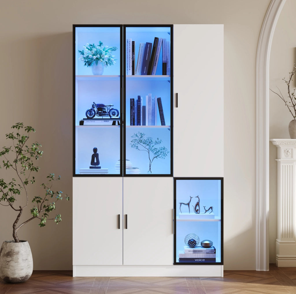 Vetrina alta 200 cm con 3 ante in vetro e LED; 120x35 cm; bianco; in truciolare