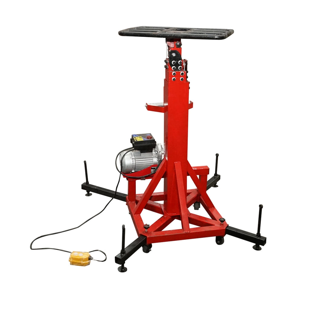 Elevatore elettrico per materiali edili, altezza massima 4,85 m, portata 200 kg con telecomando.