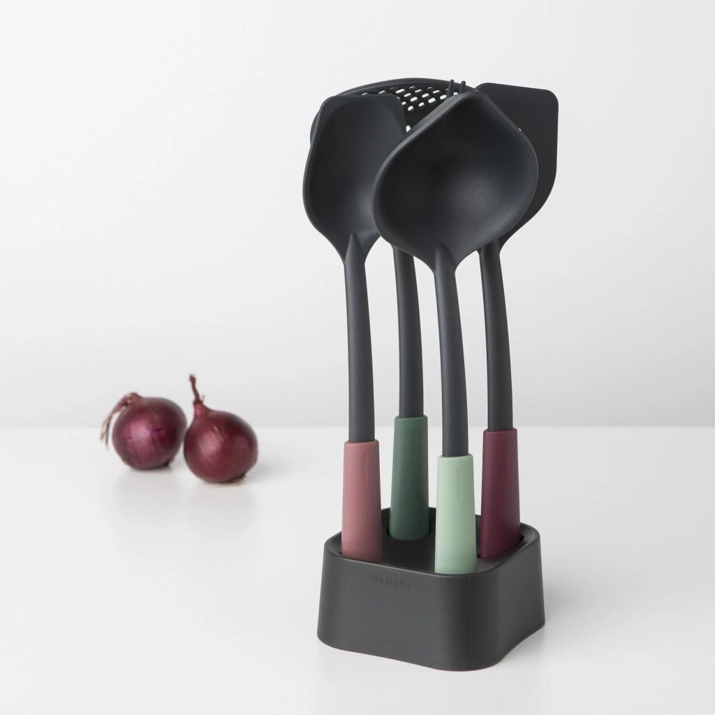 Brabantia 123184 Tasty+ Set Utensili da Cucina 4 Pezzi con Supporto in Nylon Termoresistente Fino a 220 °C Lavabile in Lavastoviglie colore Multicolore