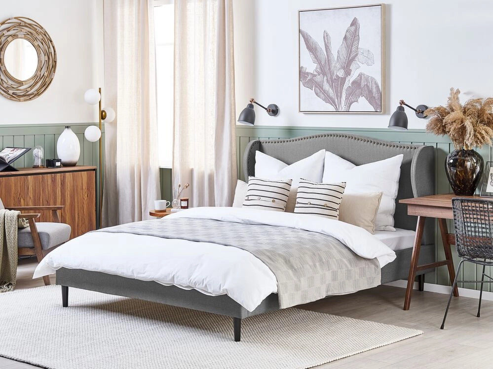 Letto imbottito con rivestimento in tessuto di colore grigio 160 x 200 cm tradizionale