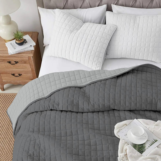 Trapuntino Coperta Primaverile Bicolore Trapunta Anallergica Piumino Mezza Stagione e Antiacaro Colorato Tinta Unita Made in Italy Grigio/Antracite - Matrimoniale