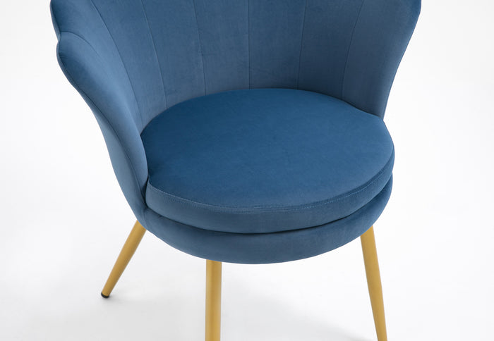 Poltrona Conchiglia Camera da Letto in Velluto Design Moderno Maddina Blu