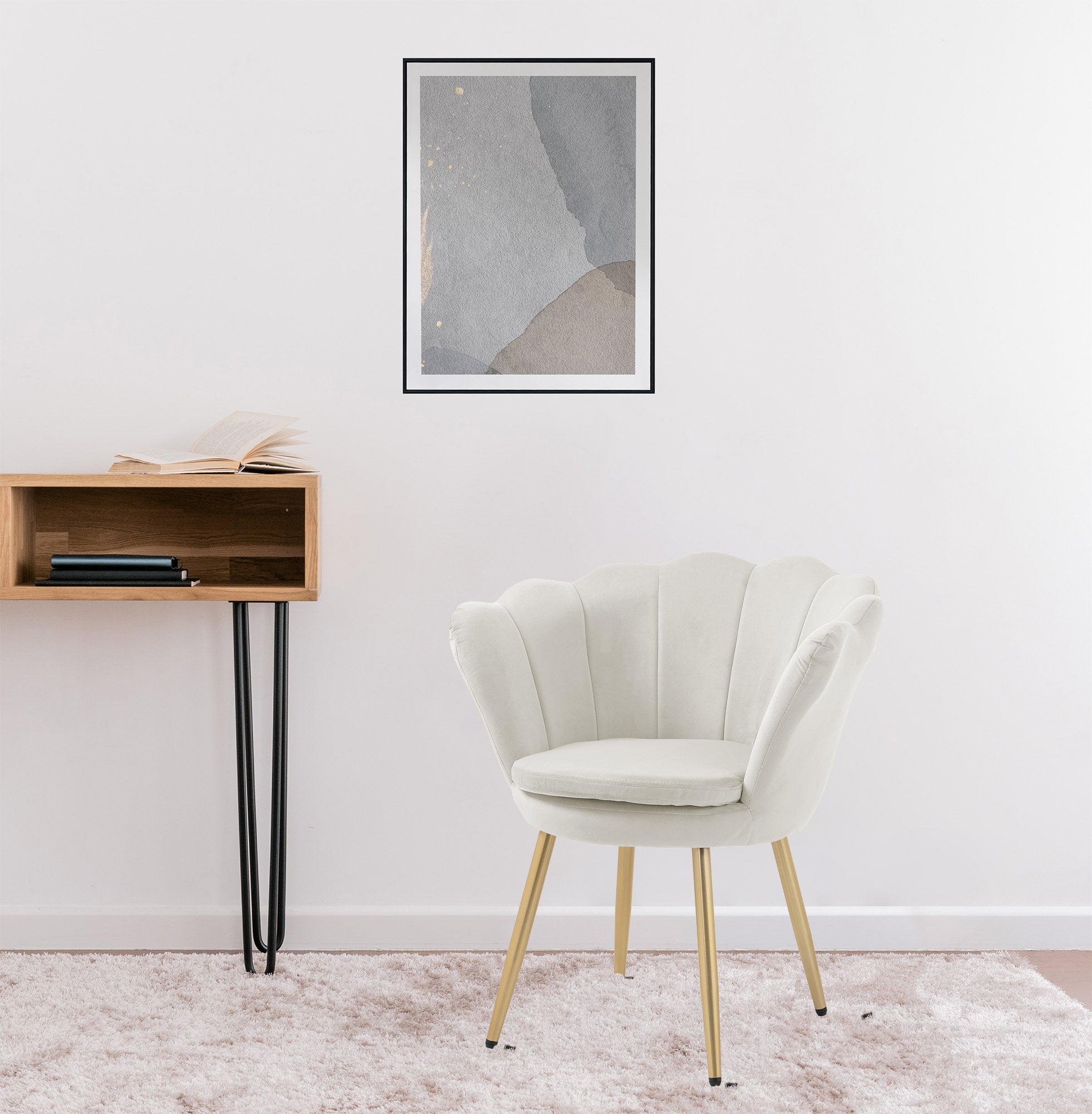 Poltrona Conchiglia Camera da Letto in Velluto Design Moderno Maddina Beige