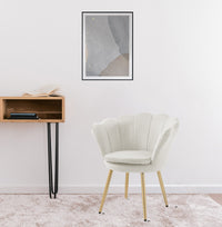 Poltrona Conchiglia Camera da Letto in Velluto Design Moderno Maddina Beige