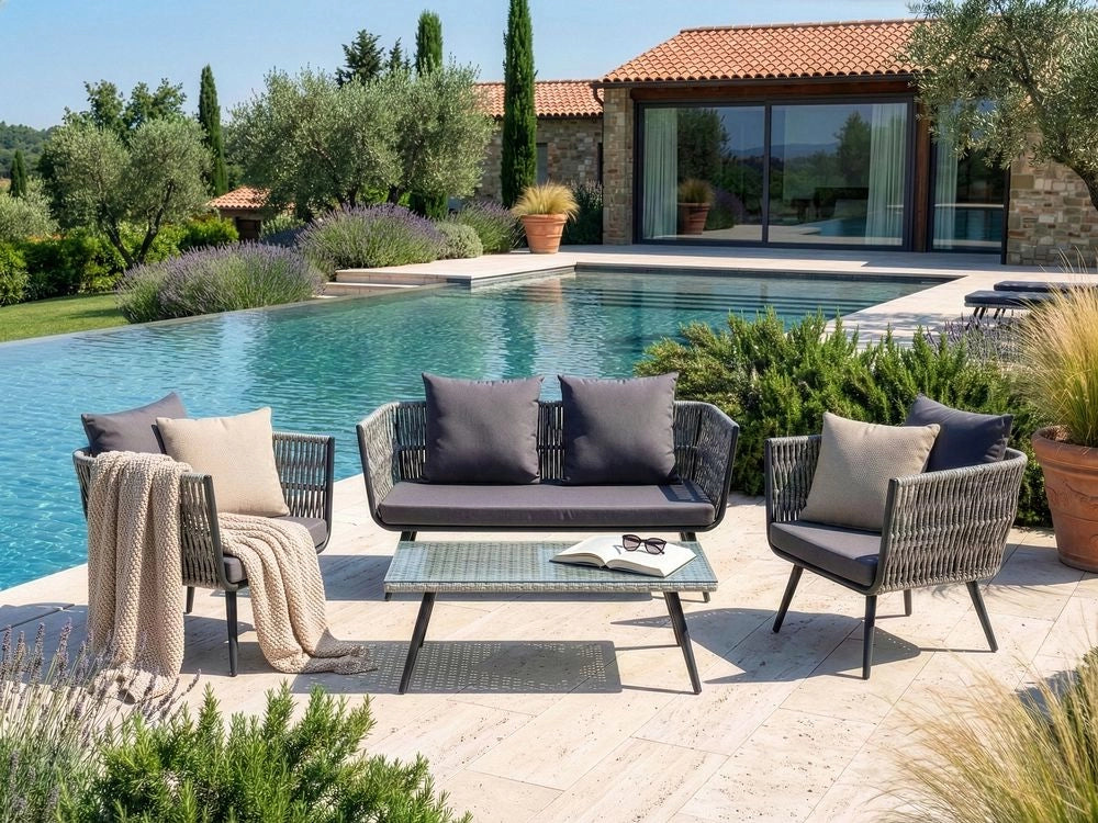 Set conversazione da giardino in rattan sintetico grigio da esterno a 4 posti con cuscini per tavolini