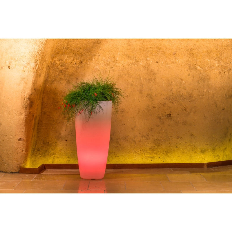 Vaso luminoso alto moderno di design Ø40 H90 in polimero resistente con LED multicolor per interno ed esterno - Made in Italy - Monacis
