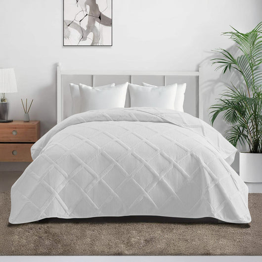 Copriletto Trapuntato Matrimoniale Elegante Trapuntino Lavorazione Intrecciata Due Piazze Trapunta Coperta Leggera Coperta Letto Leggera Primavera Estate  - Bianco