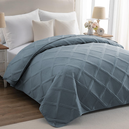 Copriletto Trapuntato Matrimoniale Elegante Trapuntino Lavorazione Intrecciata Due Piazze Trapunta Coperta Leggera Coperta Letto Leggera Primavera Estate  - Azzurro