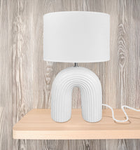 Lampada Moderna Da Comodino Tavola Forma Arcobaleno Grande 50 Cm Certificata RoHS In Ceramica Con Paralume 45W Scrivania Tavolo Abat Jour Bianco