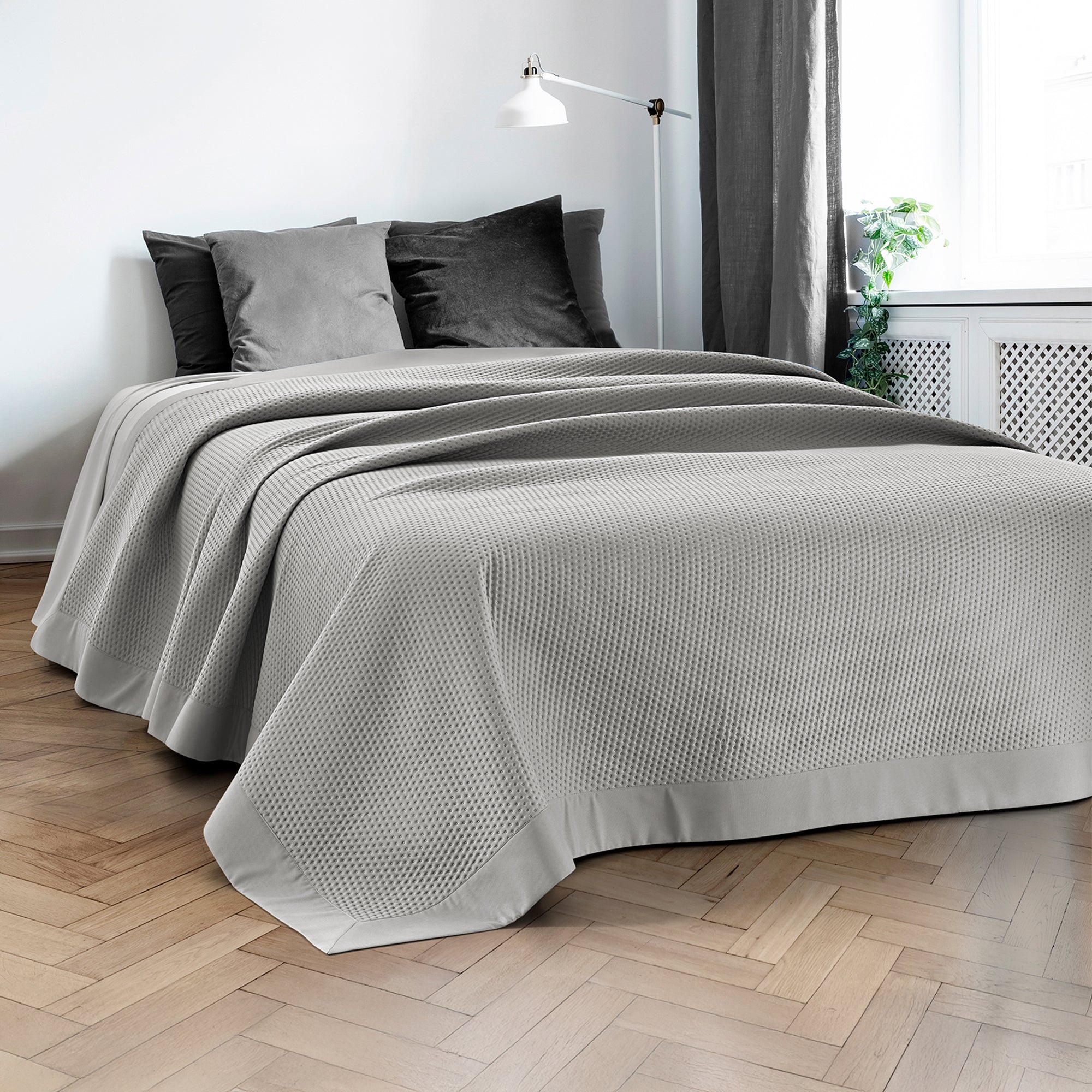 Trapuntino Matrimoniale Elegante Copriletto Con Balza Applicata Trapuntatura Pinsonic Tinta Unita Due Piazze Coperta Letto Leggera Primavera Estate Trapunta  GrigioChiaro
