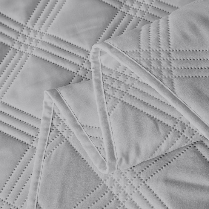 Copriletto Trapuntato Matrimoniale Elegante Trapuntino Microfibra Effetto Raso Due Piazze Coperta Letto Leggera Primavera Estate Trapunta Coperta Leggera  Grigio