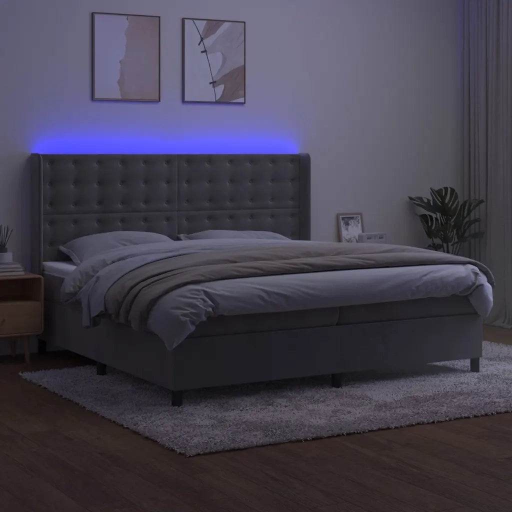 Letto a Molle Materasso e LED Grigio Chiaro 200x200 cm Velluto 3139823