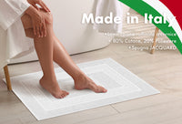 Tappeto Bagno Assorbente In Spugna Varie Misure Da Scendidoccia A Tappeto Grande Lavorazione Jacquard Tinta Unita Ricamo Cornice Lavabile Lavatrice Bianco - TappetoBagno60x120