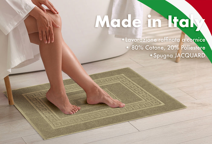 Tappeto Bagno Assorbente In Spugna Varie Misure Da Scendidoccia A Tappeto Grande Lavorazione Jacquard Tinta Unita Ricamo Cornice Lavabile Lavatrice Tortora - TappetoBagno60x120