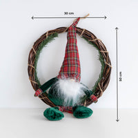Ghirlanda  Natalizia con Gnomo Seduto Ghirlanda Ø30 cm con Gnomo Alto 50 cm Decorazione per Porta o Parete in Vimini Verde