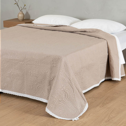 Copriletto Trapuntato Matrimoniale 250x250 cm in Microfibra con Balza in Pizzo, Imbottitura Primaverile Estiva 100 g/m² Panna