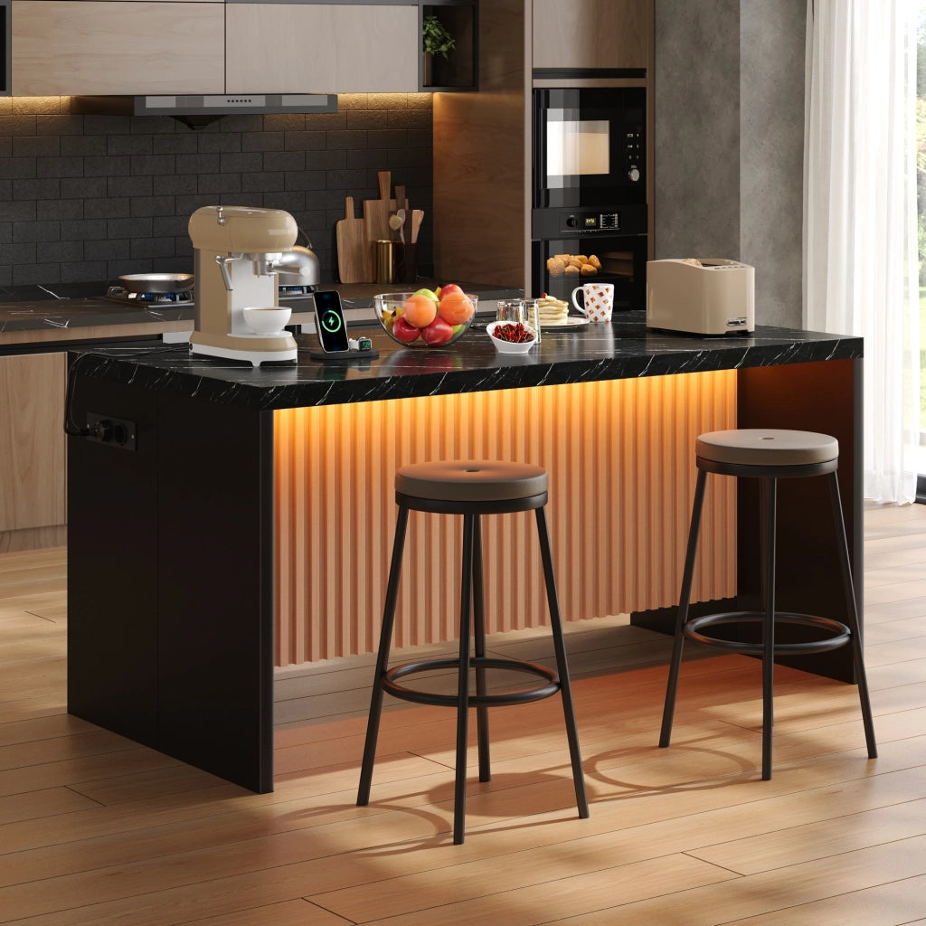 Isola cucina 155x80x90 cm in MDF nero effetto marmo, con LED, prese elettriche e porte USB, piano da 40 mm