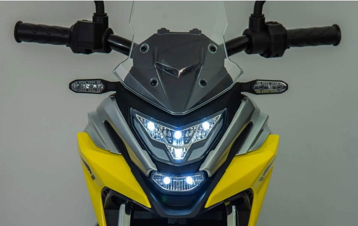 Moto Elettrica per Bambini Licenza Ufficiale Honda NC750X 12V 4,5Ah Giallo