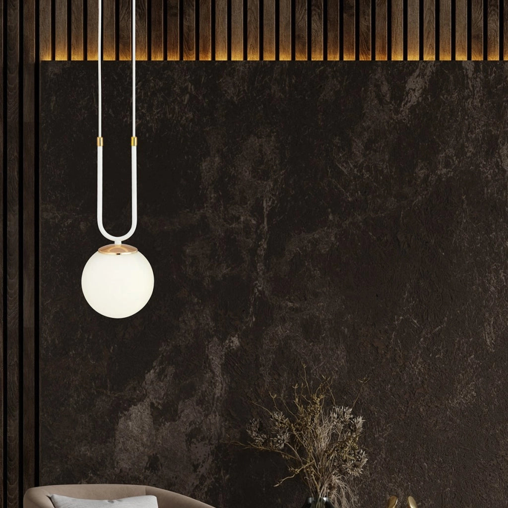 Lampada a sospensione GLAM in acciaio bianco opale e oro