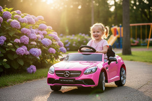 Macchina Elettrica per Bambini Licenza Ufficiale Mercedes SLC 300 "Final Edition" 10,8V 3,1Ah Rosa