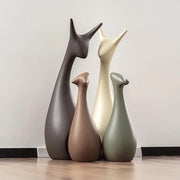 Figurine in ceramica, famiglia di conigli, set da 4 pezzi, decorazione artigianale per la casa, ornamenti creativi, ideale come regalo di anniversario per i genitori, da collocare su una mensola, un libro o un mobile per la TV.