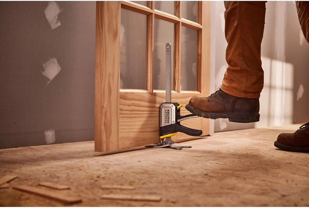 FATMAX TradeLift Utensile multifunzionale per il sollevamento e la tenuta (fino a 150 kg), il livellamento (2,5 mm) e la distensione (fino a 220 mm) (confezione doppia), FMHT83552-1