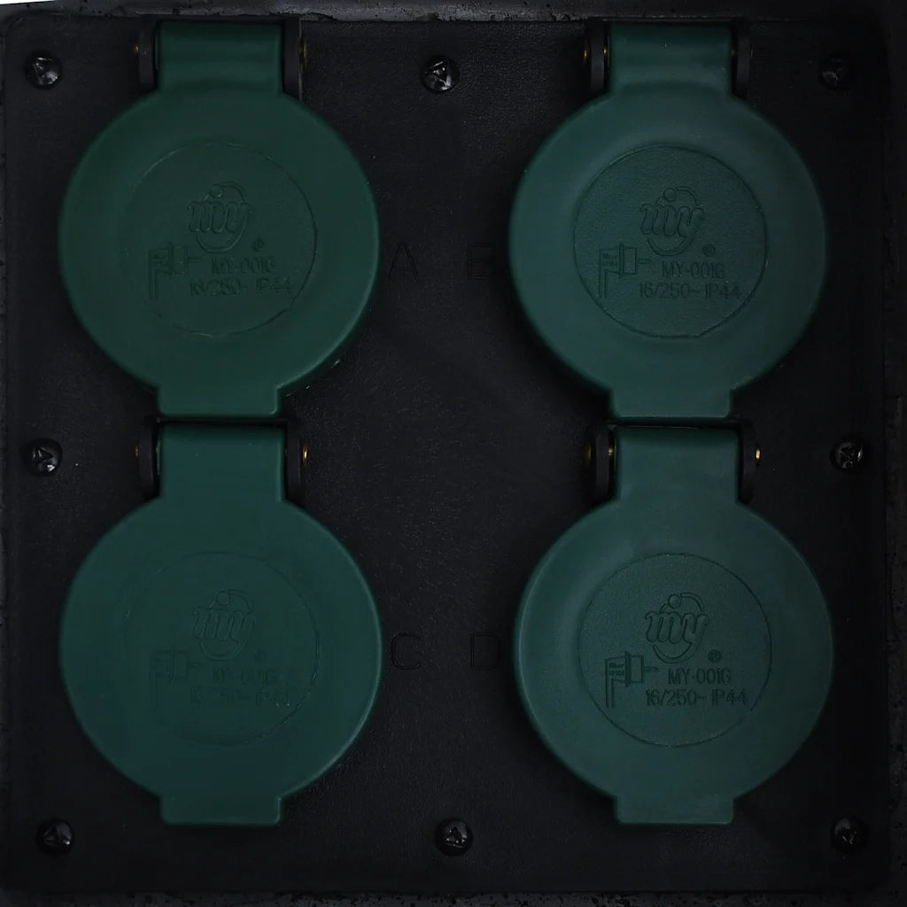 Presa da Esterno 4 Spine Resistente all'Acqua Poliresina Grigia 48541