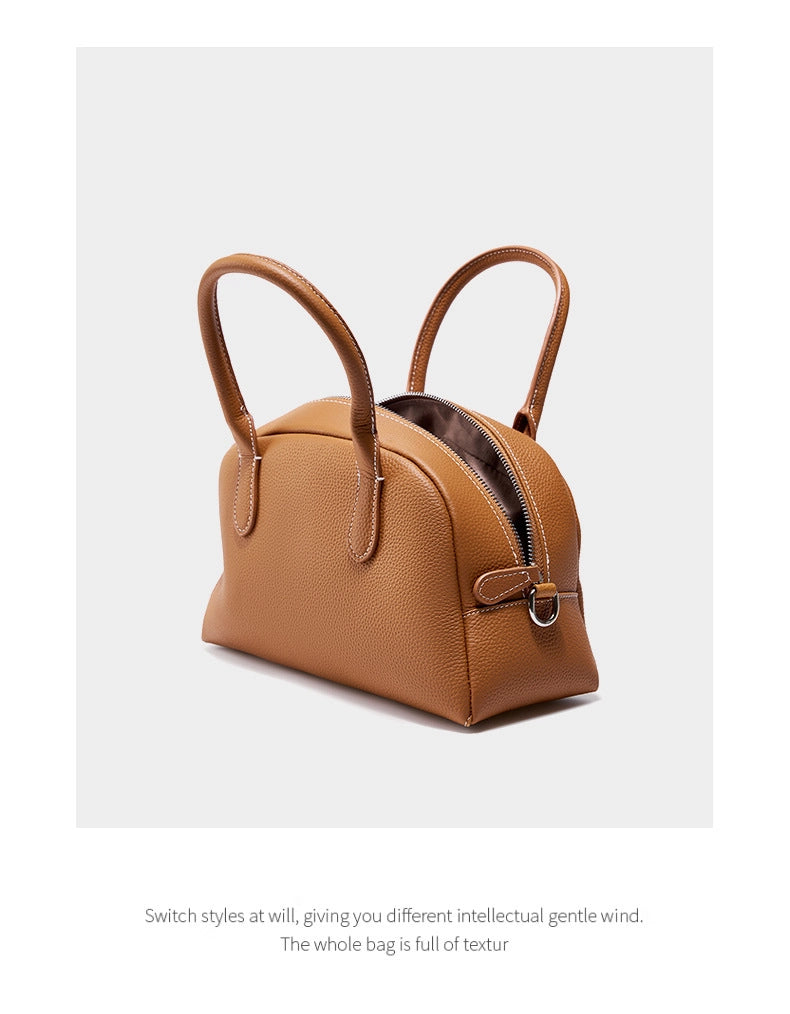 Borsa a tracolla piccola in vera pelle da donna, colore marrone.