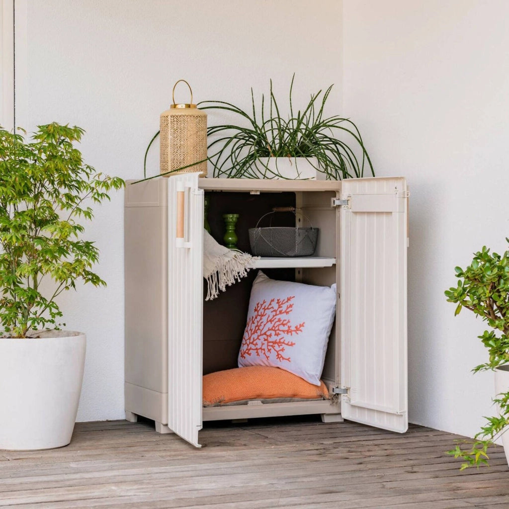 Armadio da esterno Melville, Mobile outdoor, Mobiletto giardino multiuso, Contenitore per balcone o garage, Made in Italy, 80x45 h98 cm, Sabbia