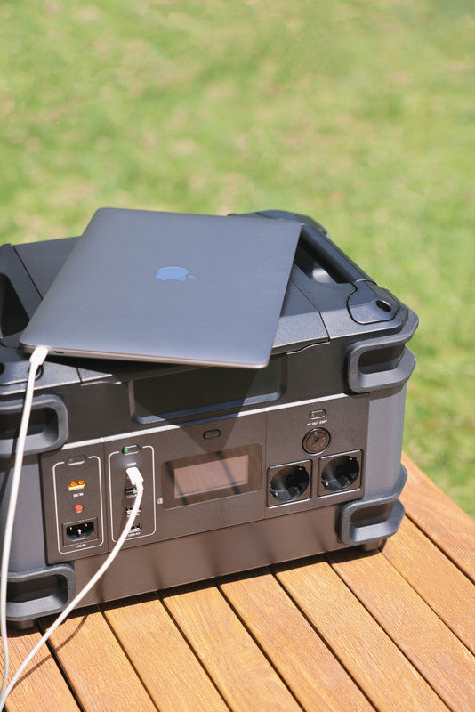 EZVIZ  PS1300, stazione di alimentazione portatile, capacit√† 1324Wh, 6 ingressi, display smart, ricarica con pannello solare (non incluso)