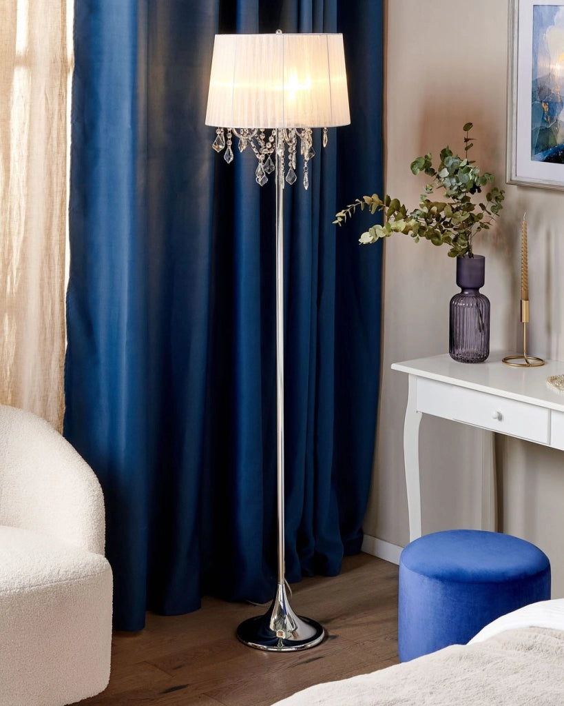 Lampada da terra in policotone bianco 165 cm con paralume a tamburo e perline di cristallo