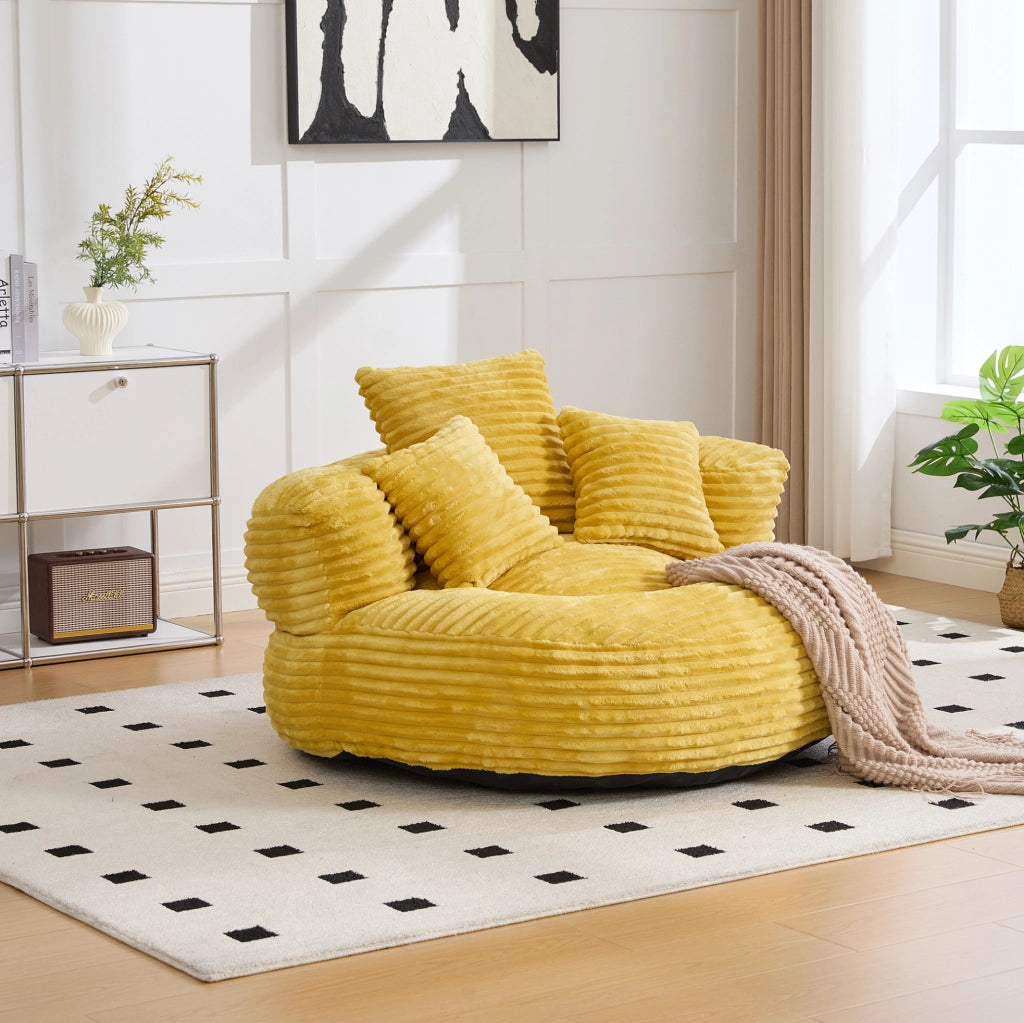 Sedia a sacco in corduroy senape con schienale avvolgente e braccioli; 108x108x52 cm